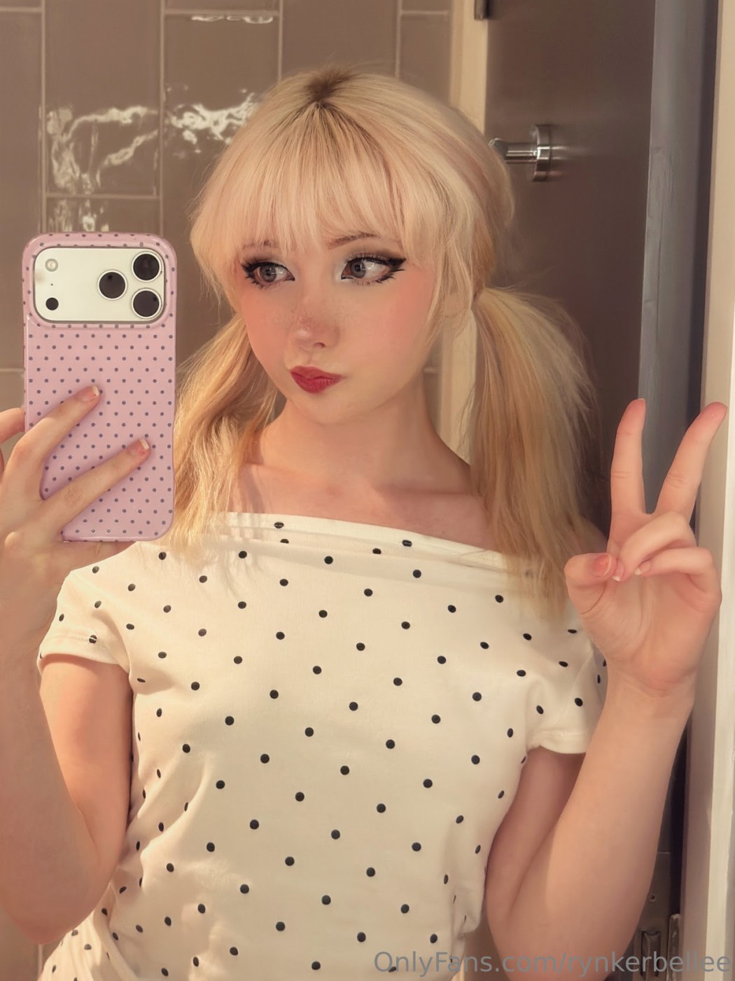 Rynkerbelle Photo #854