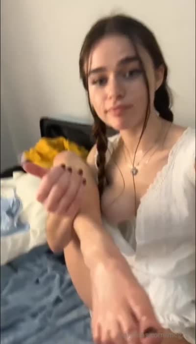 Megan Guthrie Video #1710