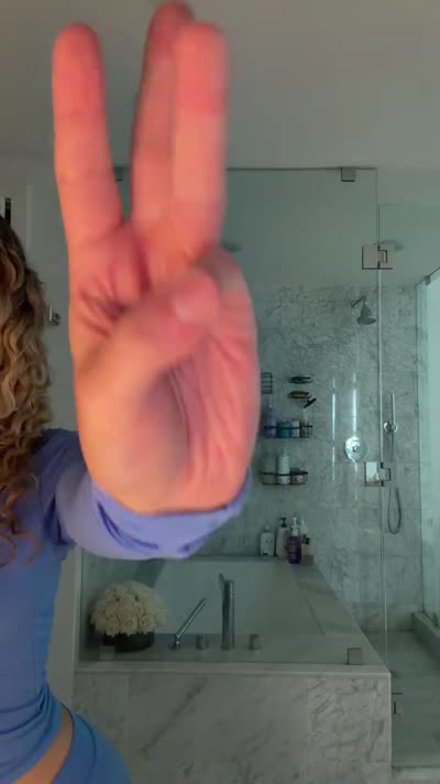 Kira Pregiato Video #152