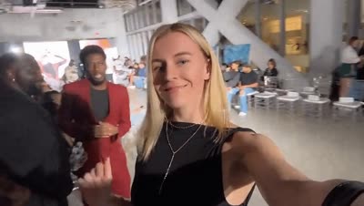Vera Dijkmans Video #494