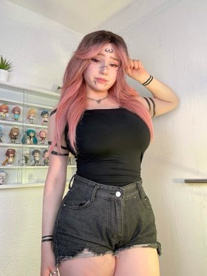 Upminaa Photo #304
