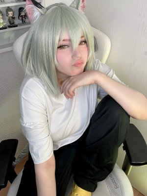 Upminaa Photo #332