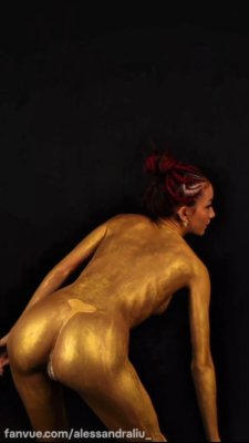 Alessandra Liu Post #34