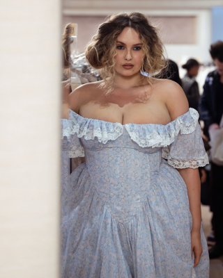 Erinmhk Photo #228
