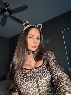 Ariana Marie Post #60