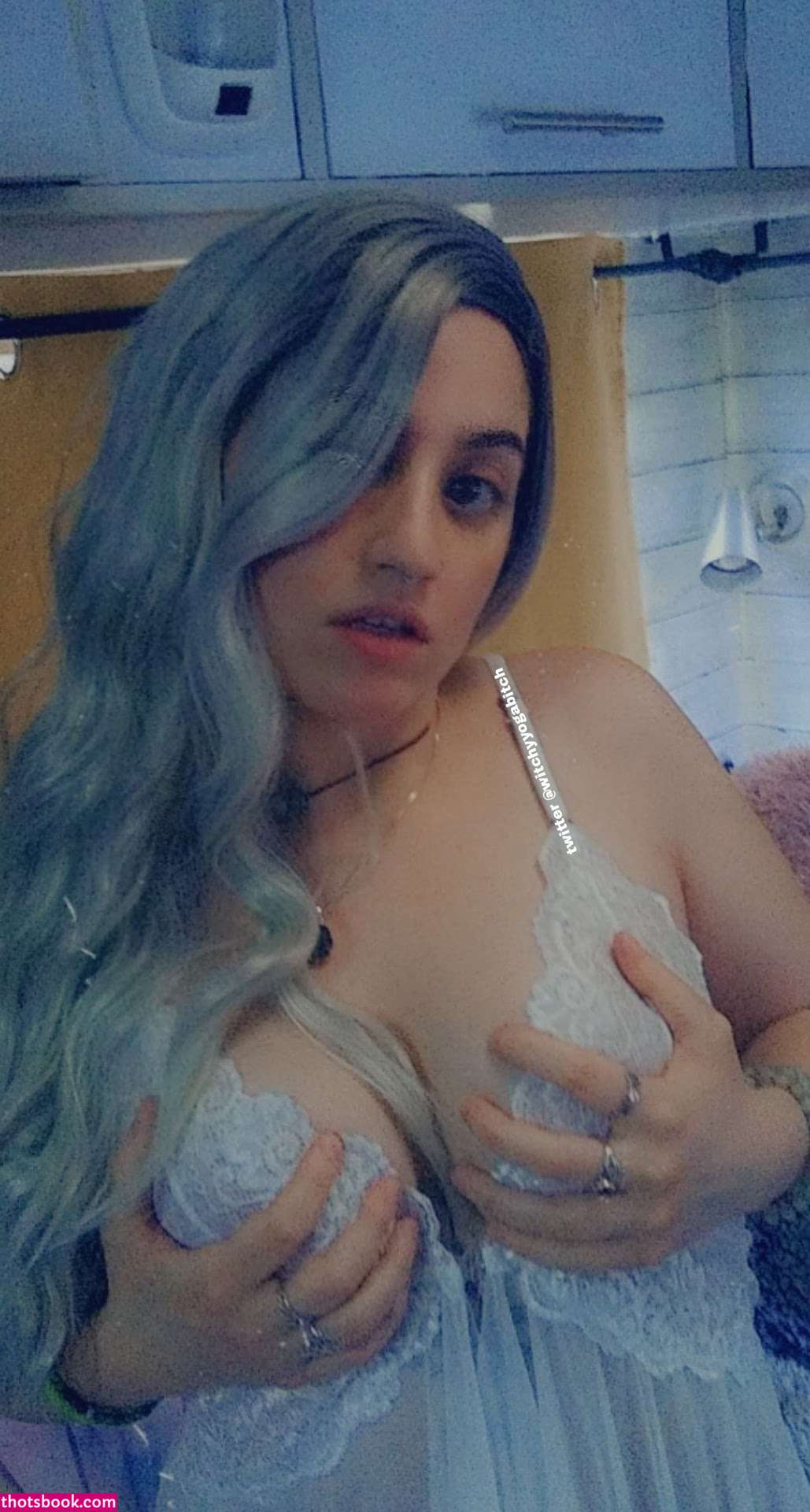 witchyyogabitch frennlouise Nude Leaks OnlyFans Photos #1 1551704