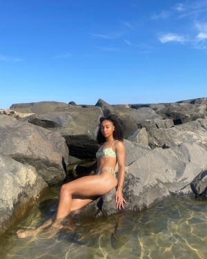 Ayriana Young ayri renee Nude Leaks OnlyFans Photos #2