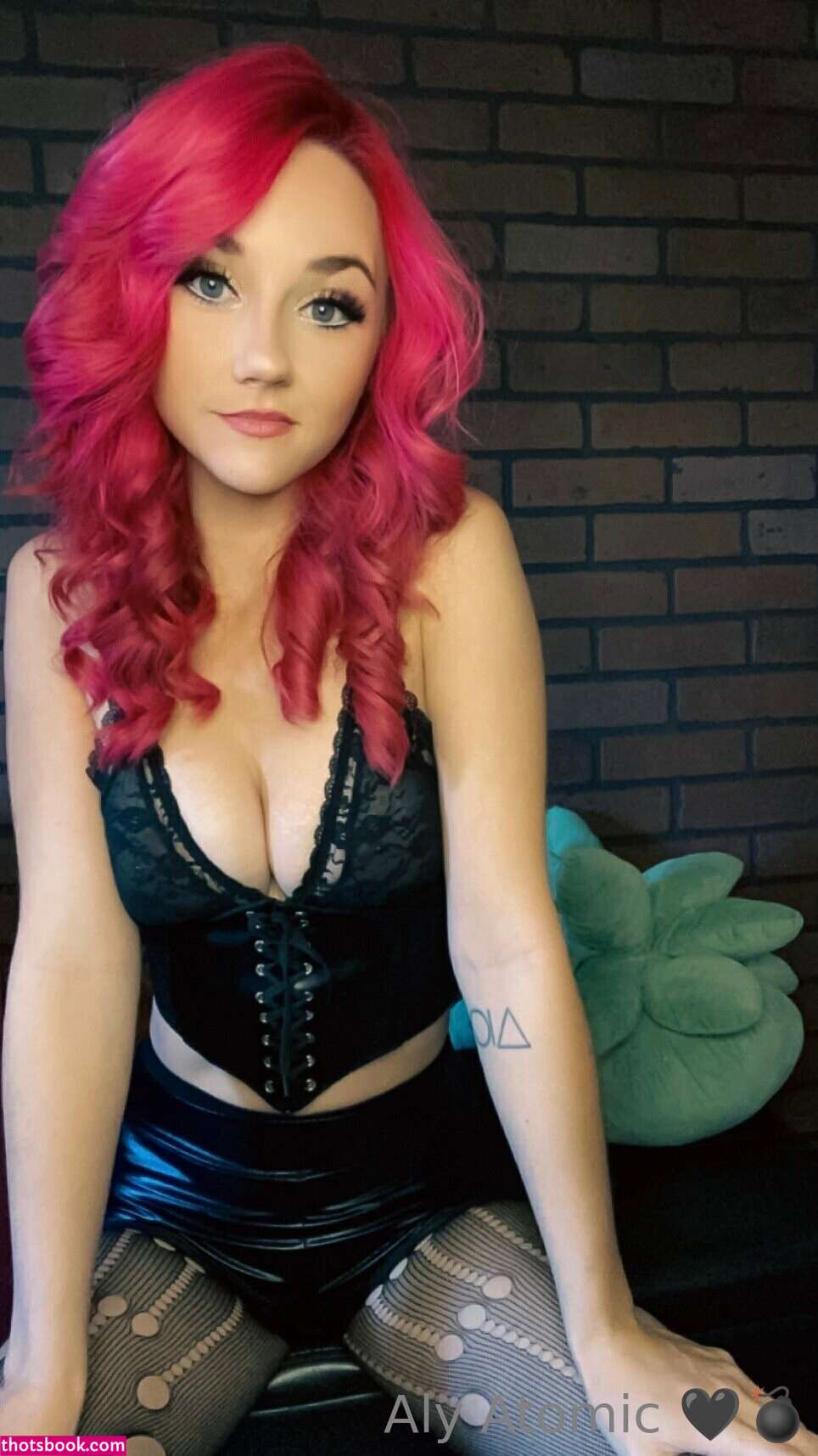 Avacrucio OnlyFans Photos #10 251939