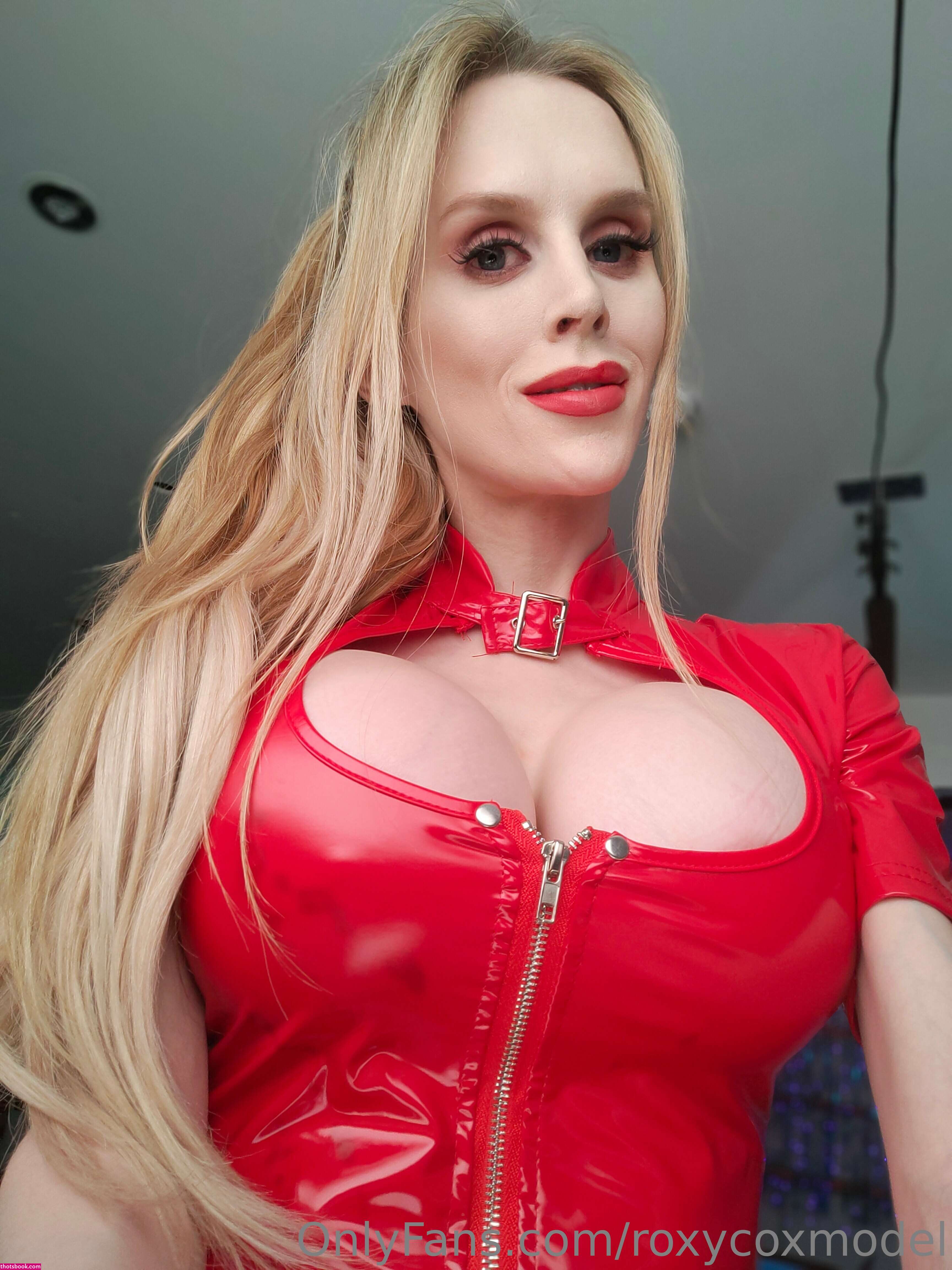 RoxyCox OnlyFans Photos #14 265721