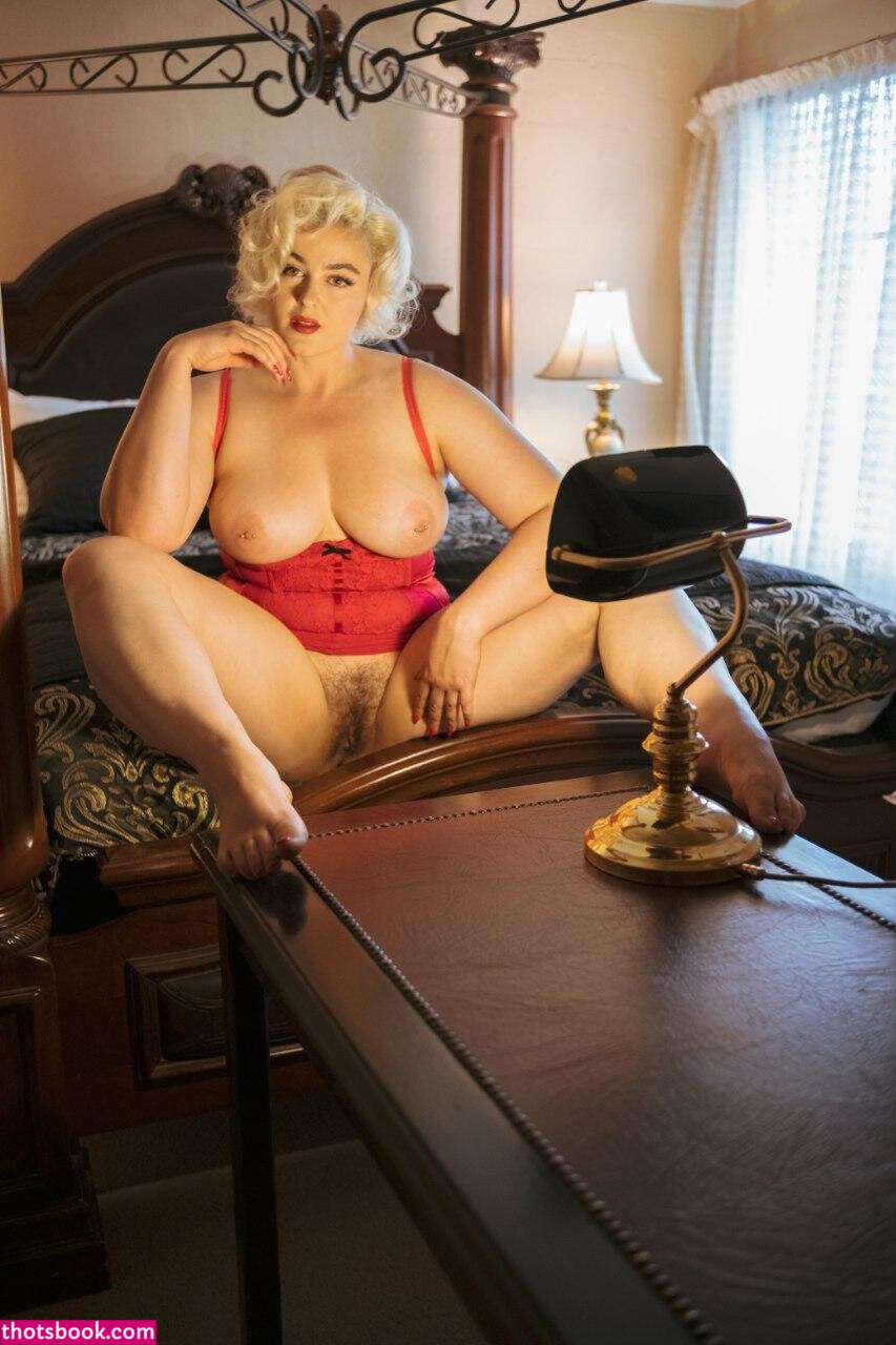 Stefania Ferrario Nude Photos #11 436989