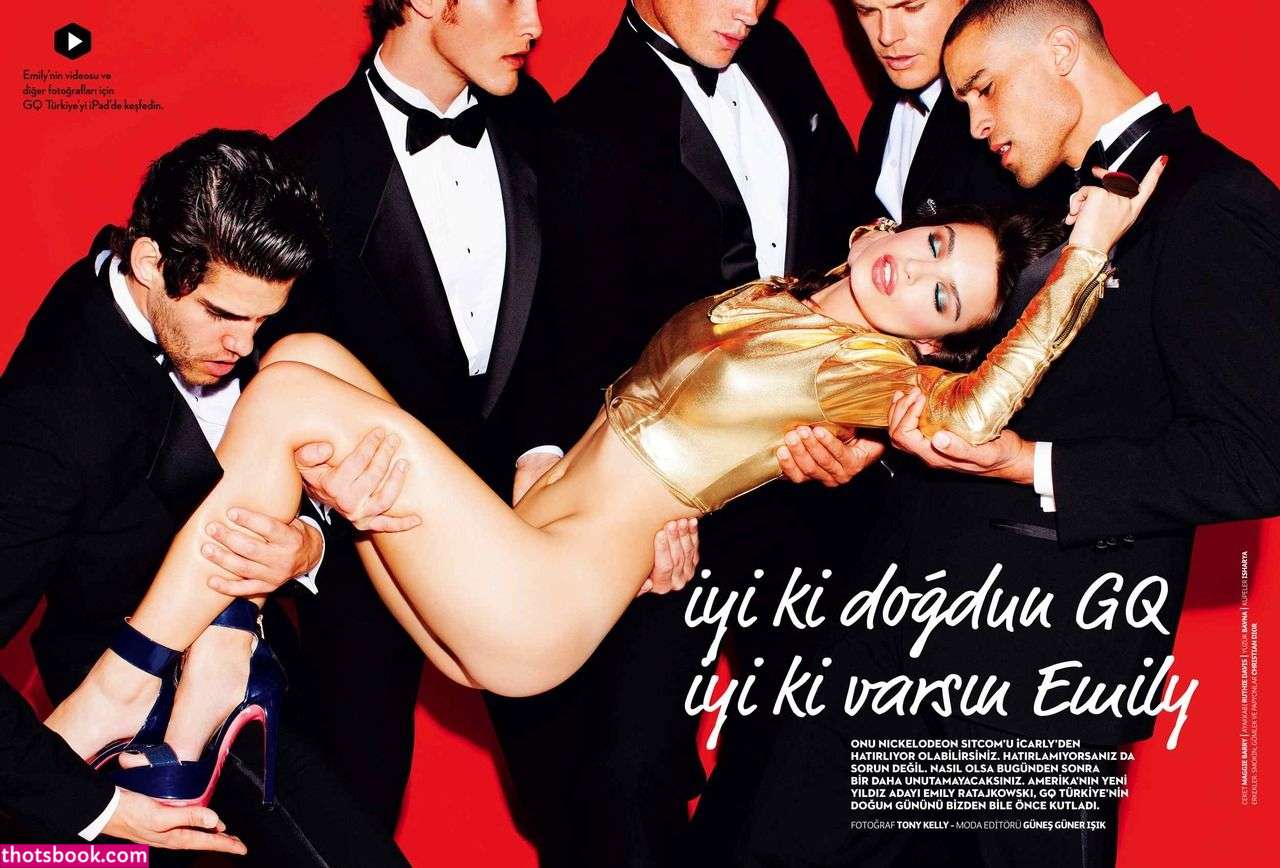 Emily Ratajkowski Nude OnlyFans Photos #14 432566