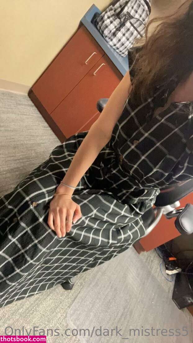 Dark Mistress Nude OnlyFans Photos #15 1278558