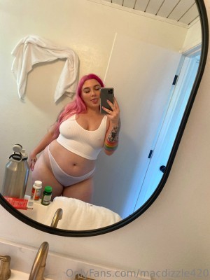 macdizzle420 Nude Leaks OnlyFans Photos #5