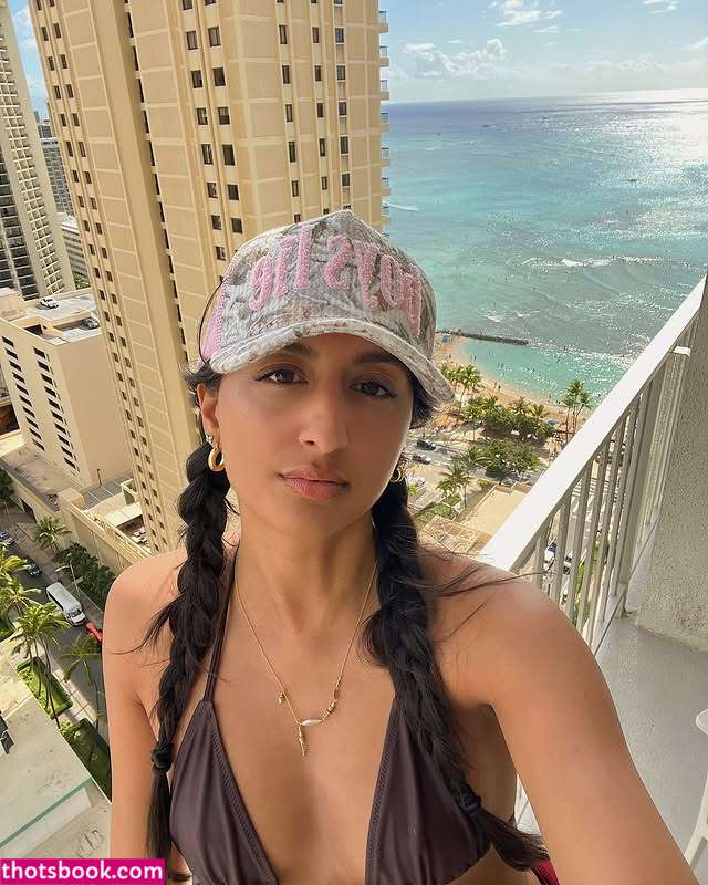 Amira Brar amiraabrarr Nude Leaks OnlyFans Photos #1 1877777