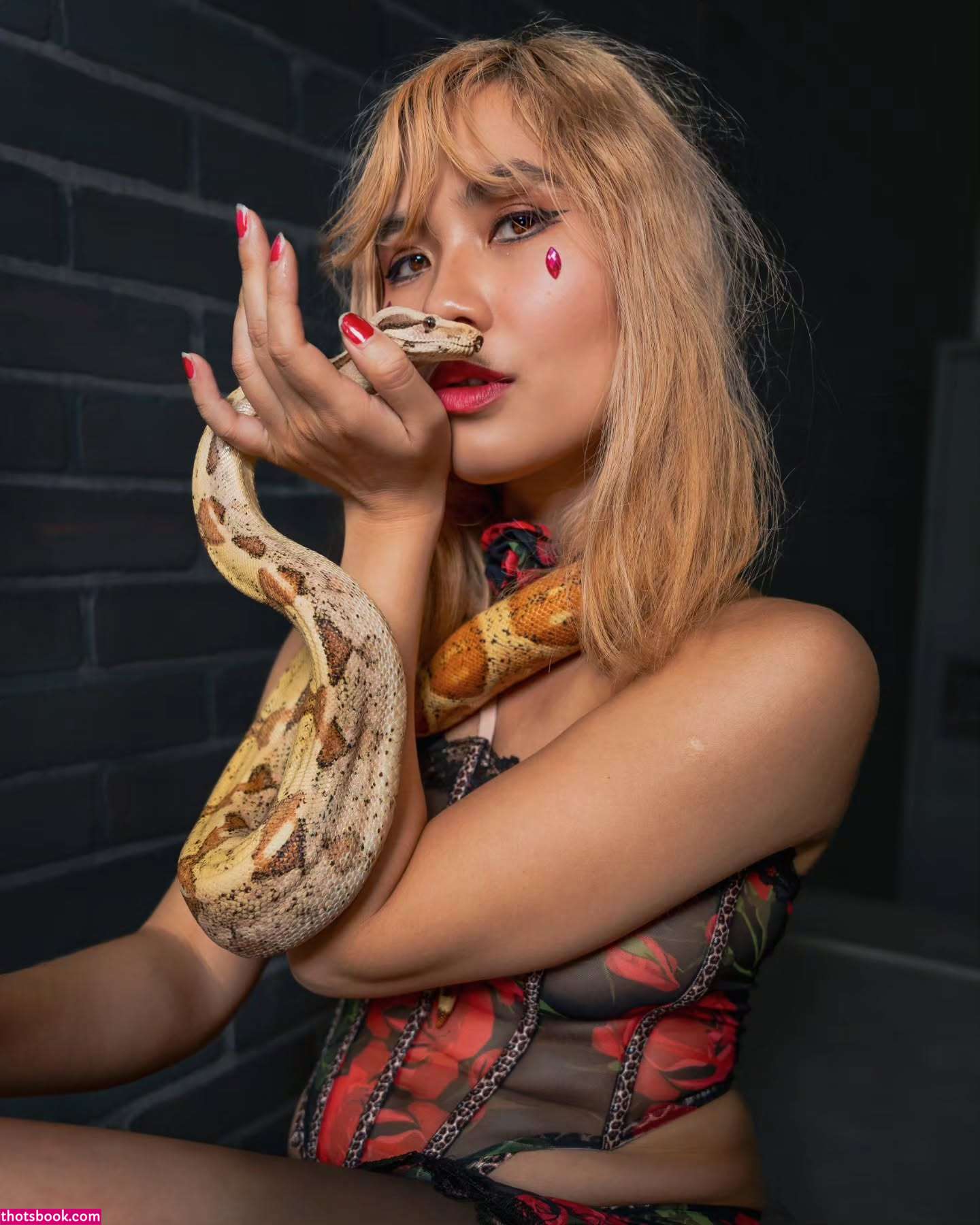 Bessy Q Quynh Van Aquentine Justa Queen Final Girlz Nude Leaks OnlyFans Photos #5 1878160