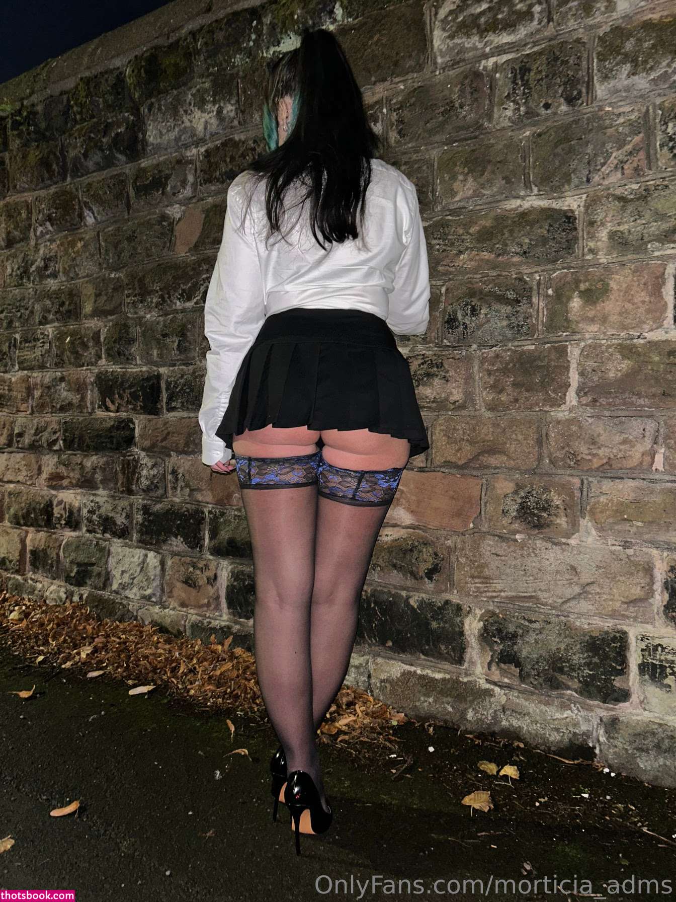 Morticia Adms Nude Leaks OnlyFans Photos #5 1858025