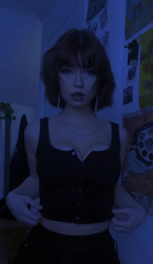 Olivia Kirsch deadseriouslol uhhlivia69 Nude Leaks OnlyFans Photos #2