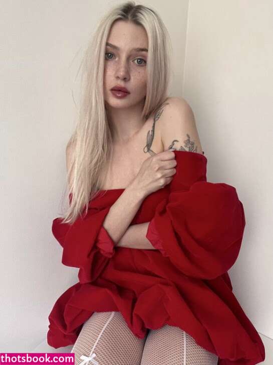 Ayovtasila Nude Leaks OnlyFans Photos #3 1879958