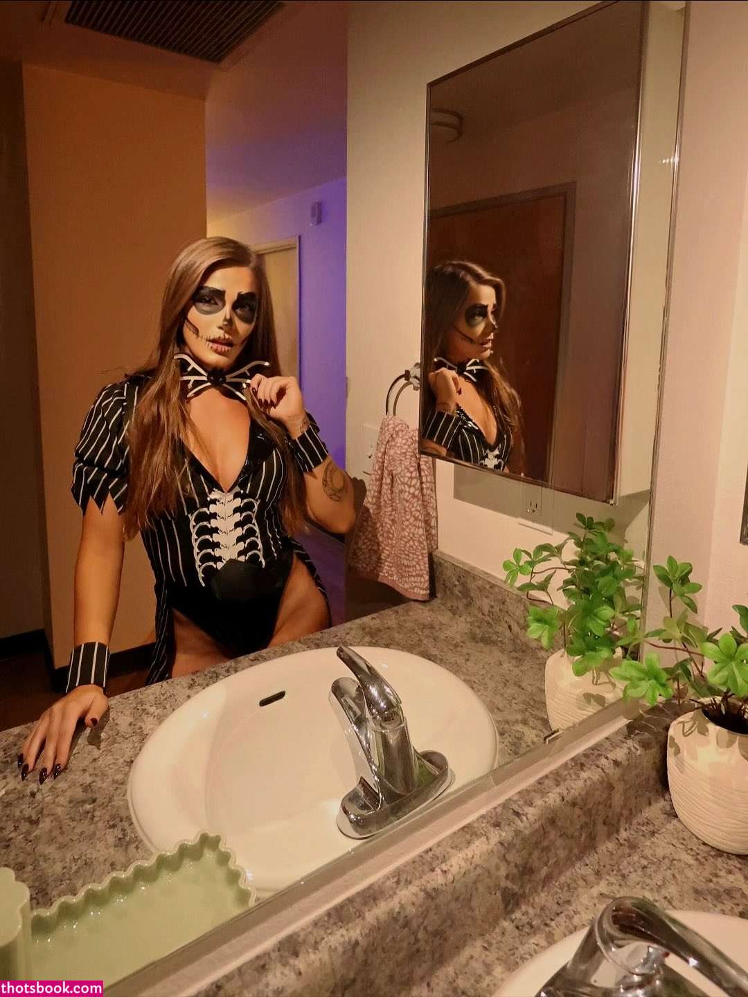 Treasure Rinaldi Nude Leaks OnlyFans Photos #3 1881390