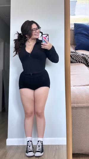 kaylafrom5to7 kaylathinking Nude Leaks OnlyFans Photos #4