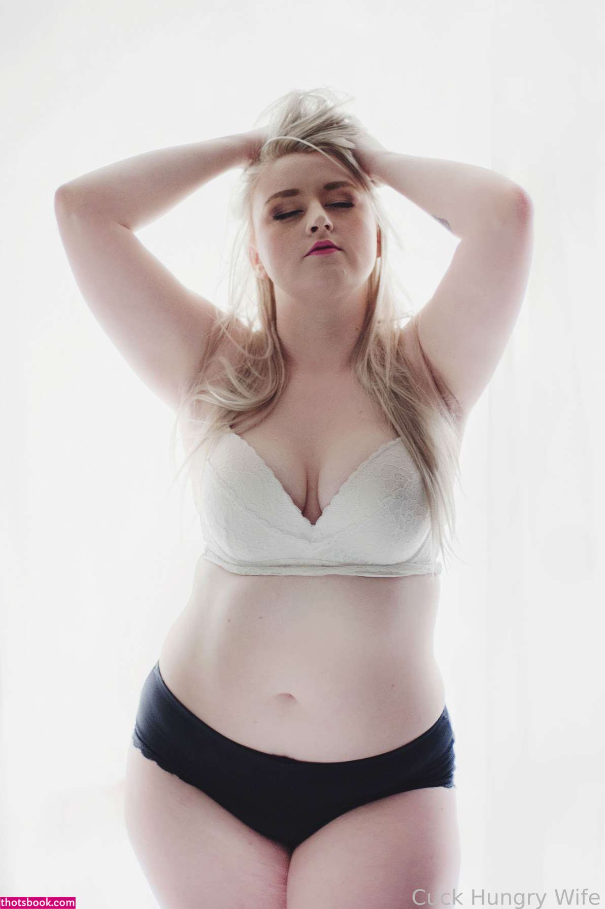 cuckhungrywife Nude Leaks OnlyFans Photos #2 1854275