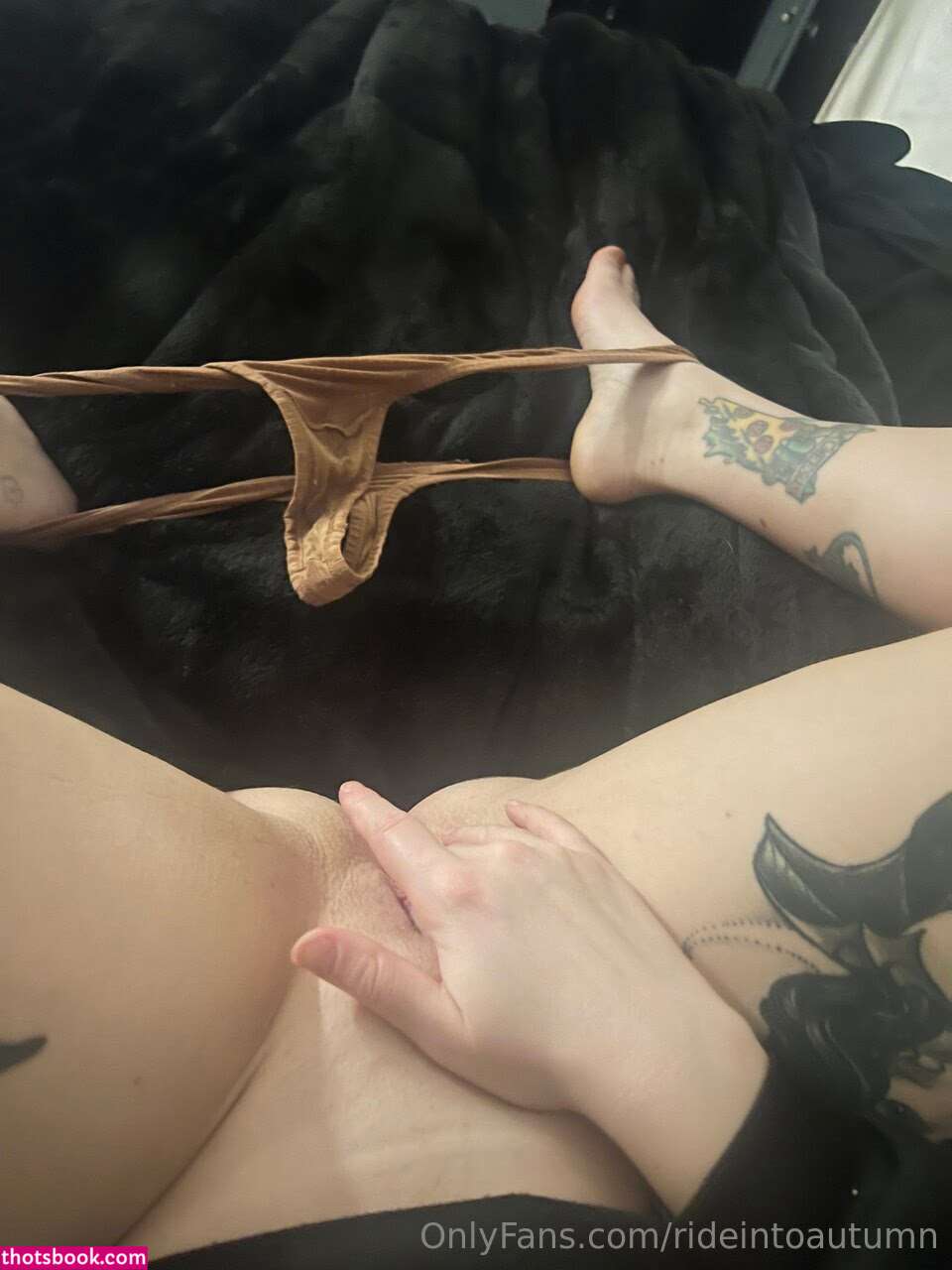 rideintoautumn autumn snakecharmer Nude Leaks OnlyFans Photos #3 1865851