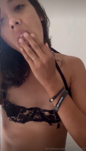 downeyloly dibobarajas Danna Irlanda Barajas Nude Leaks OnlyFans Video #1