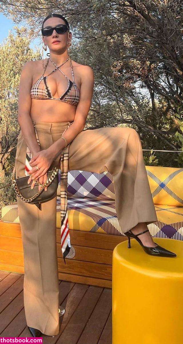 Aybuke Pusat Nude Leaks OnlyFans Photos #2 1852312