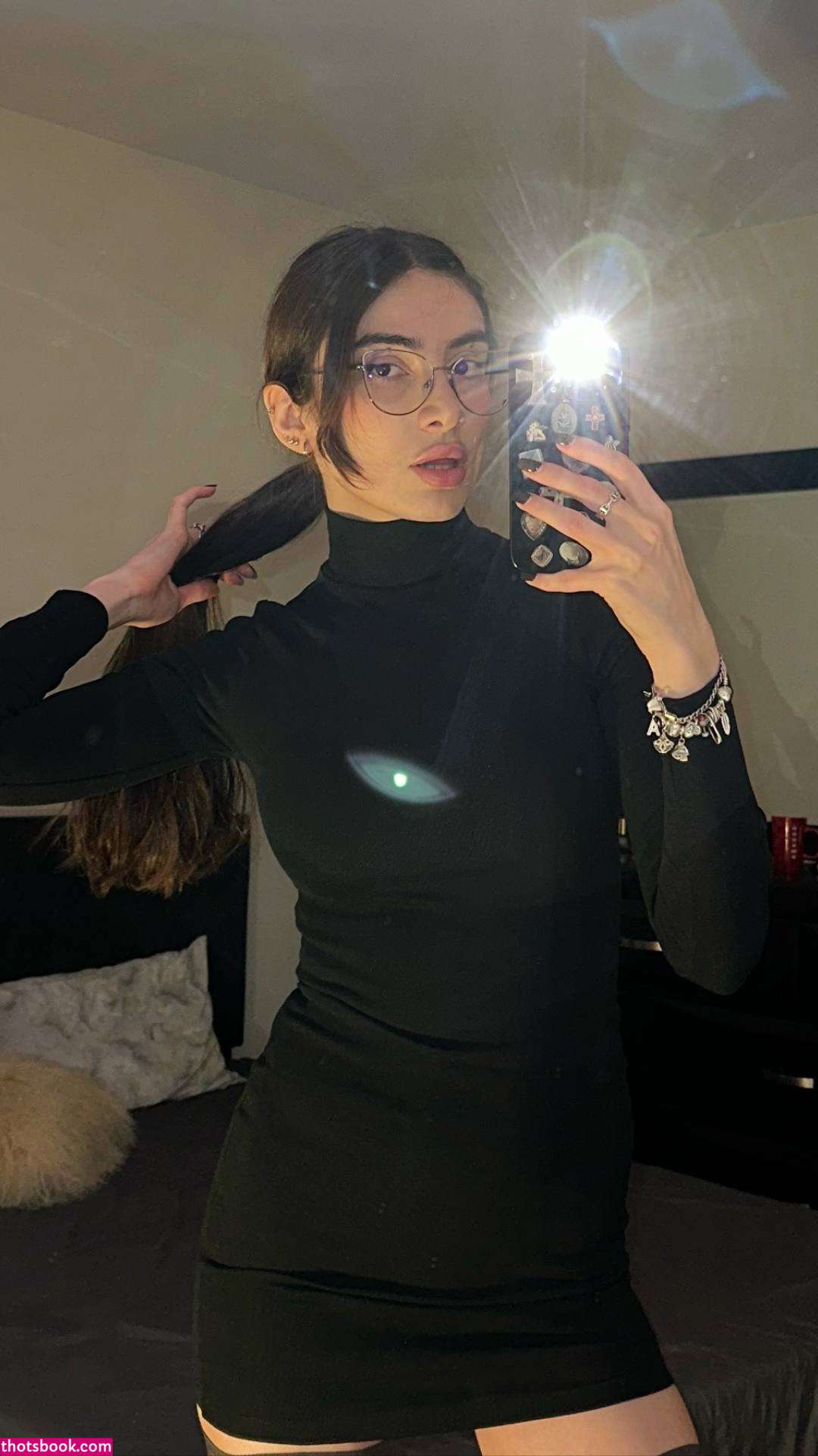 Roomeleda Nude Leaks OnlyFans Photos #5 1864969