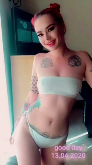 Roxi Reilly RoxiReillyx Nude Leaks OnlyFans Video #1