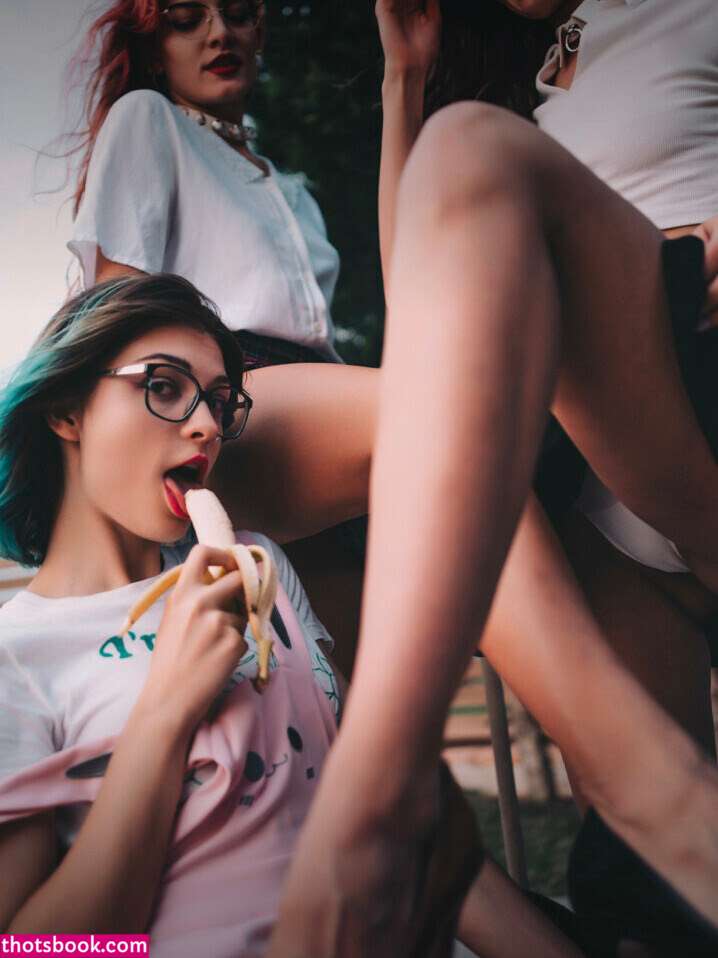 Trixy Blue Nude OnlyFans Photos #10 567233