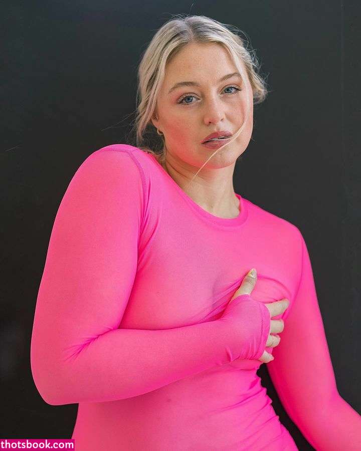 Iskra Lawrence Nude OnlyFans Photos #12 549135