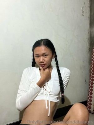 amandabeauty roseniaexluxive Nude Leaks OnlyFans Photos #2