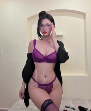 Duyenn Hipp Nude Leaks OnlyFans Photos #6