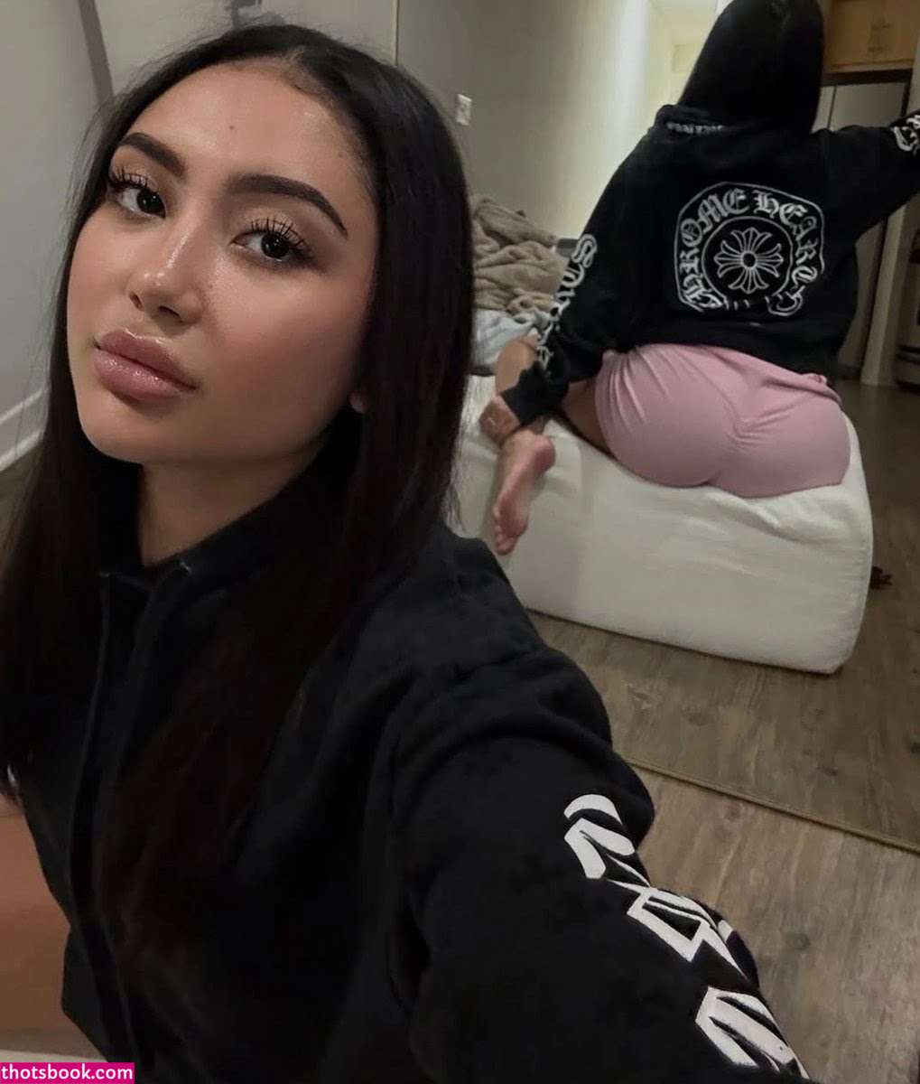 elara777 elaryuh Nude Leaks OnlyFans Photos #7 1920292