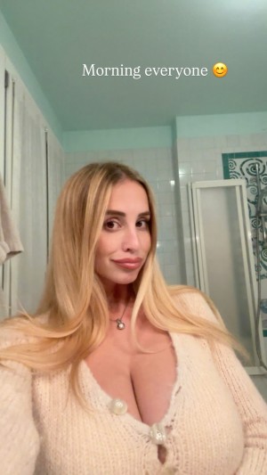 Maria Arreghini Nude Leaks OnlyFans Photos #7