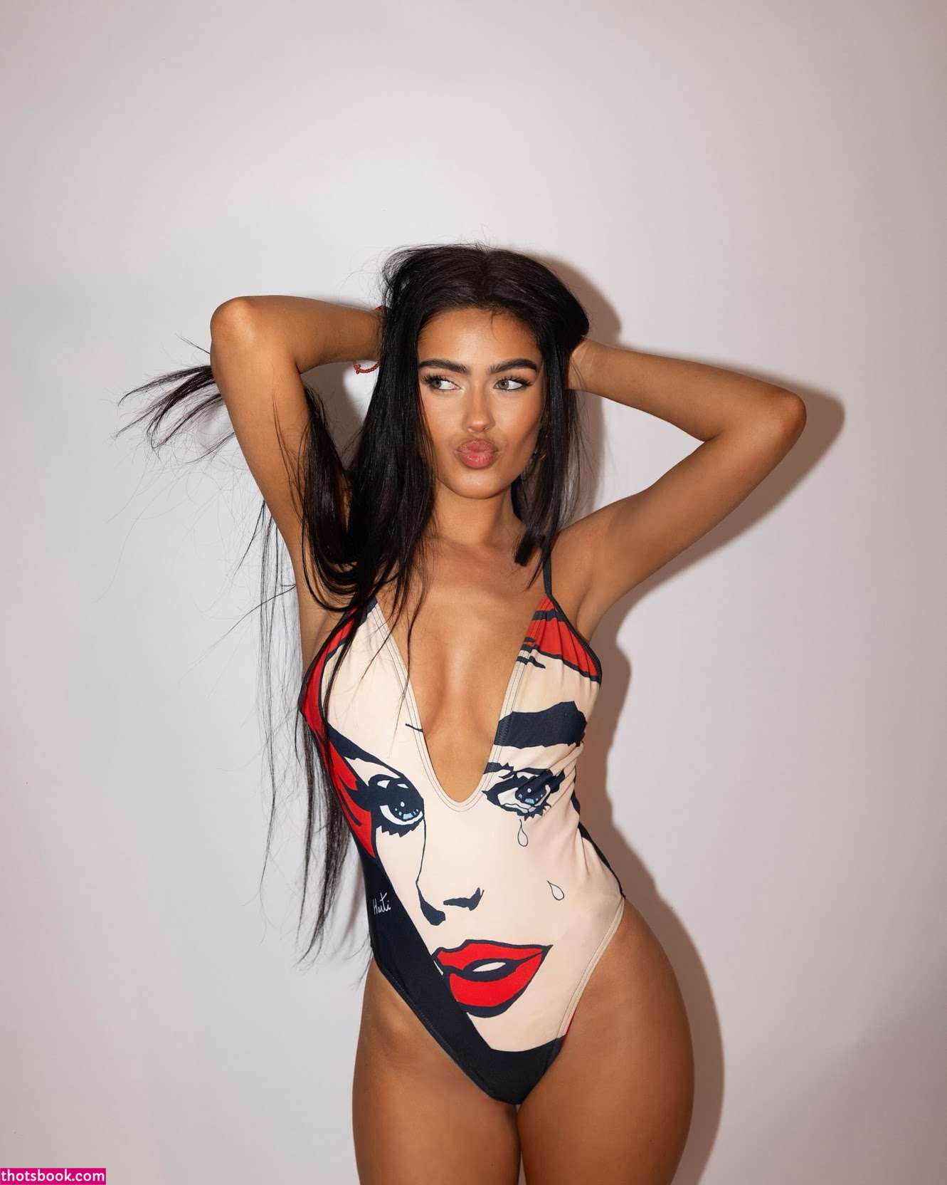 Roxanarosuu Nude Leaks OnlyFans Photos #2 1916417