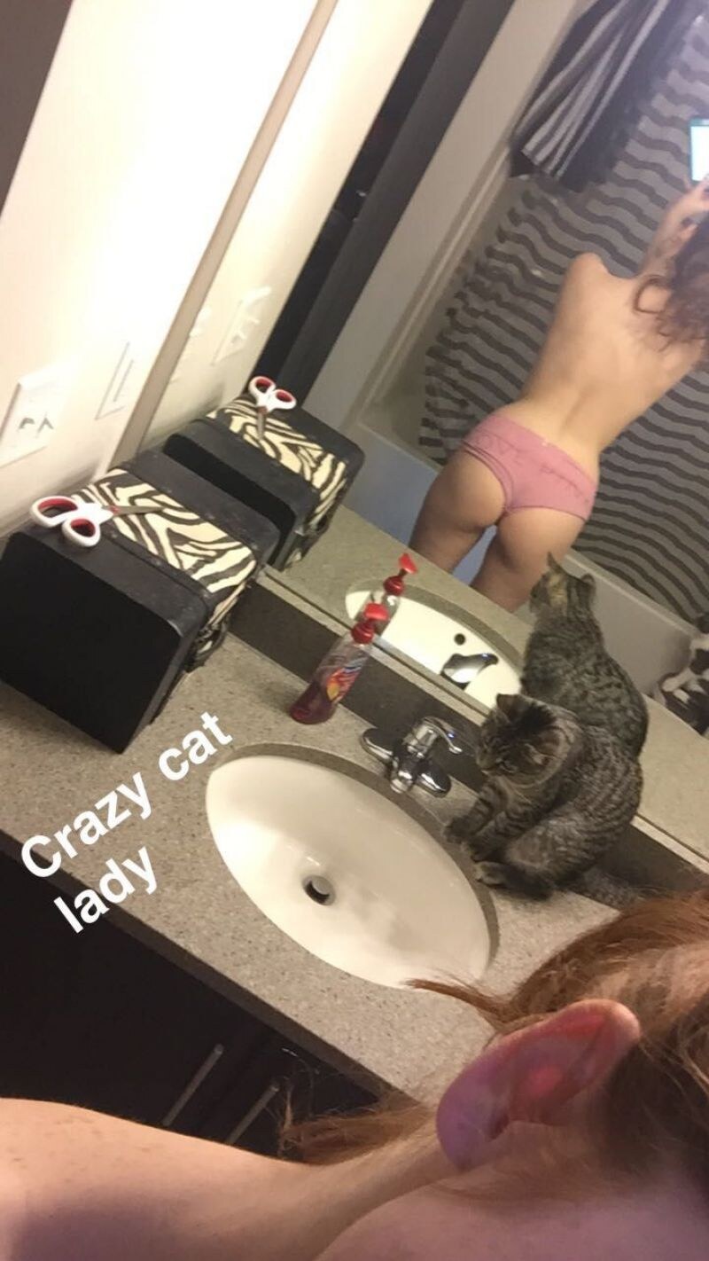 Abigale Mandler Nude 11740