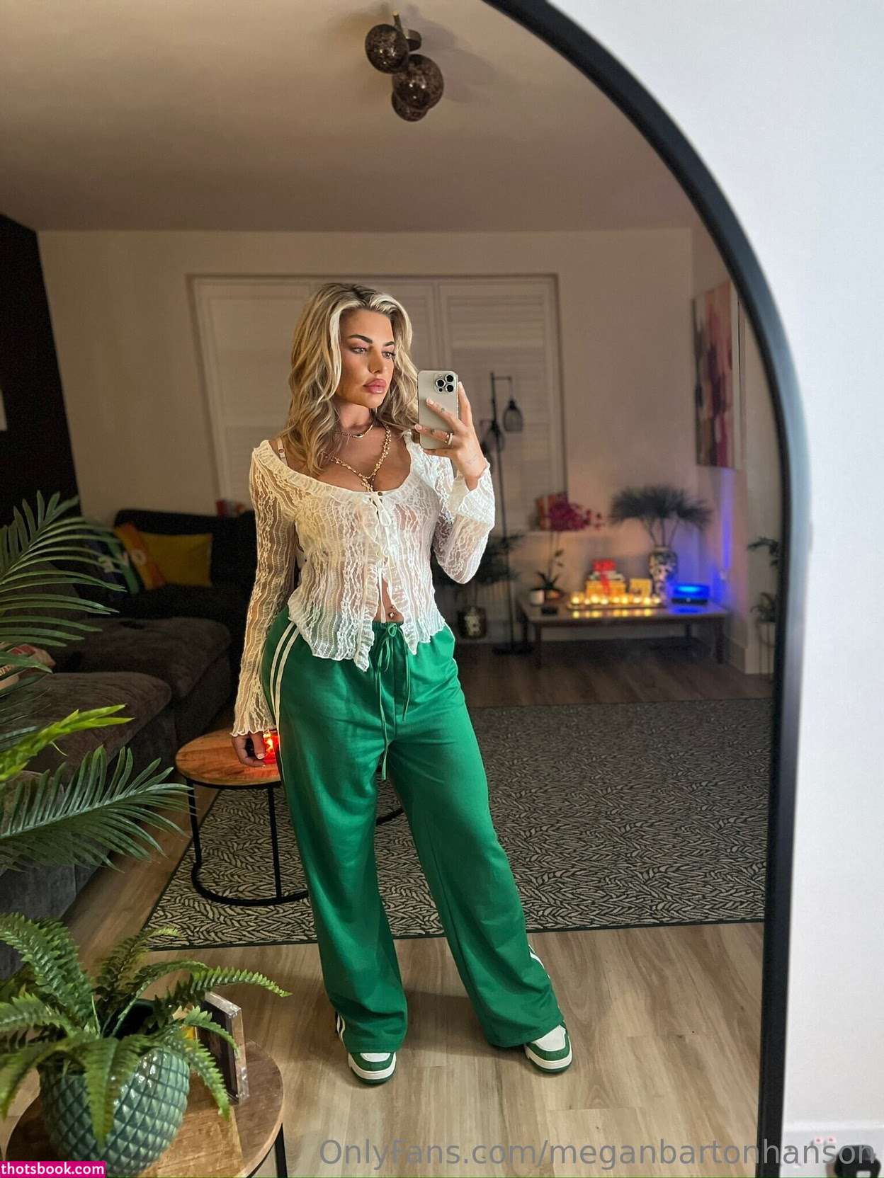 Megan Barton Hanson Nude Leaks OnlyFans Photos #17 1907953