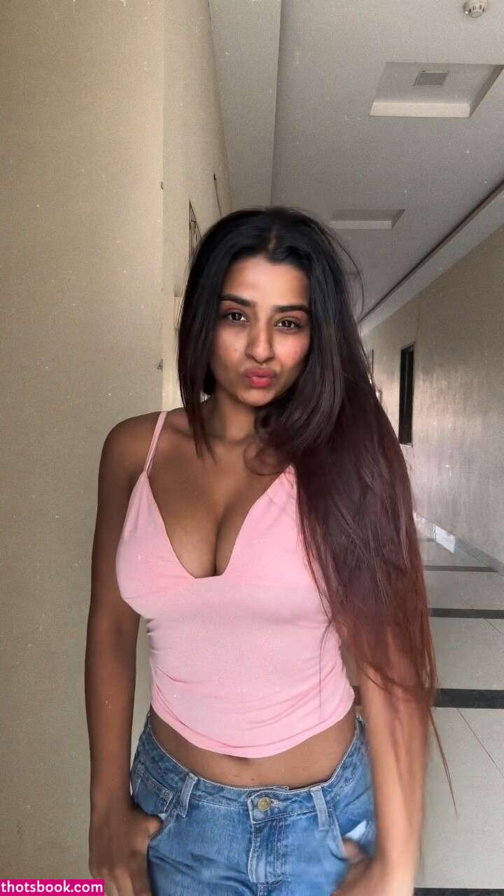 SUHANA KHAN Nude Leaks OnlyFans Photos #25 1908544