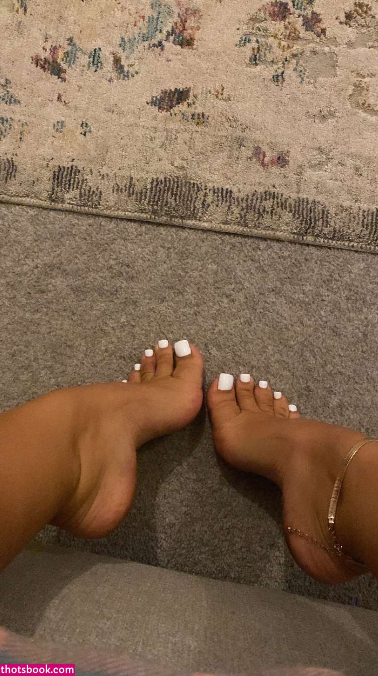 prettiest toesx yassykins Nude Leaks OnlyFans Photos #1 1893863