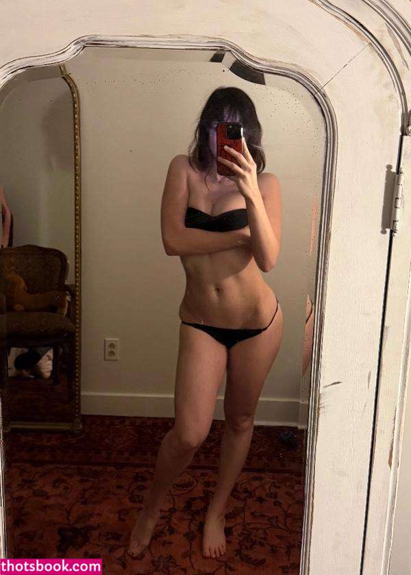 Liv littlelivbug Nude Leaks OnlyFns Photos #5 1903495