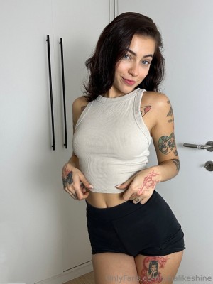 Julia Shine julialikeshine Nude Leaks OnlyFans Photos #5