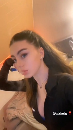 Isabelle dze Isi2604 Isabelle999xx Nude Leaks OnlyFans Video #1