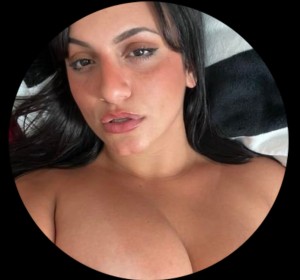 Danikinni Nude Leaks OnlyFans Photos #2