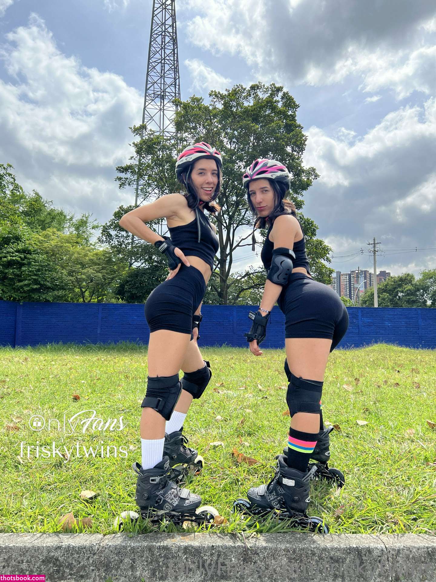 Frisky Twins OnlyFans Photos #5 217985