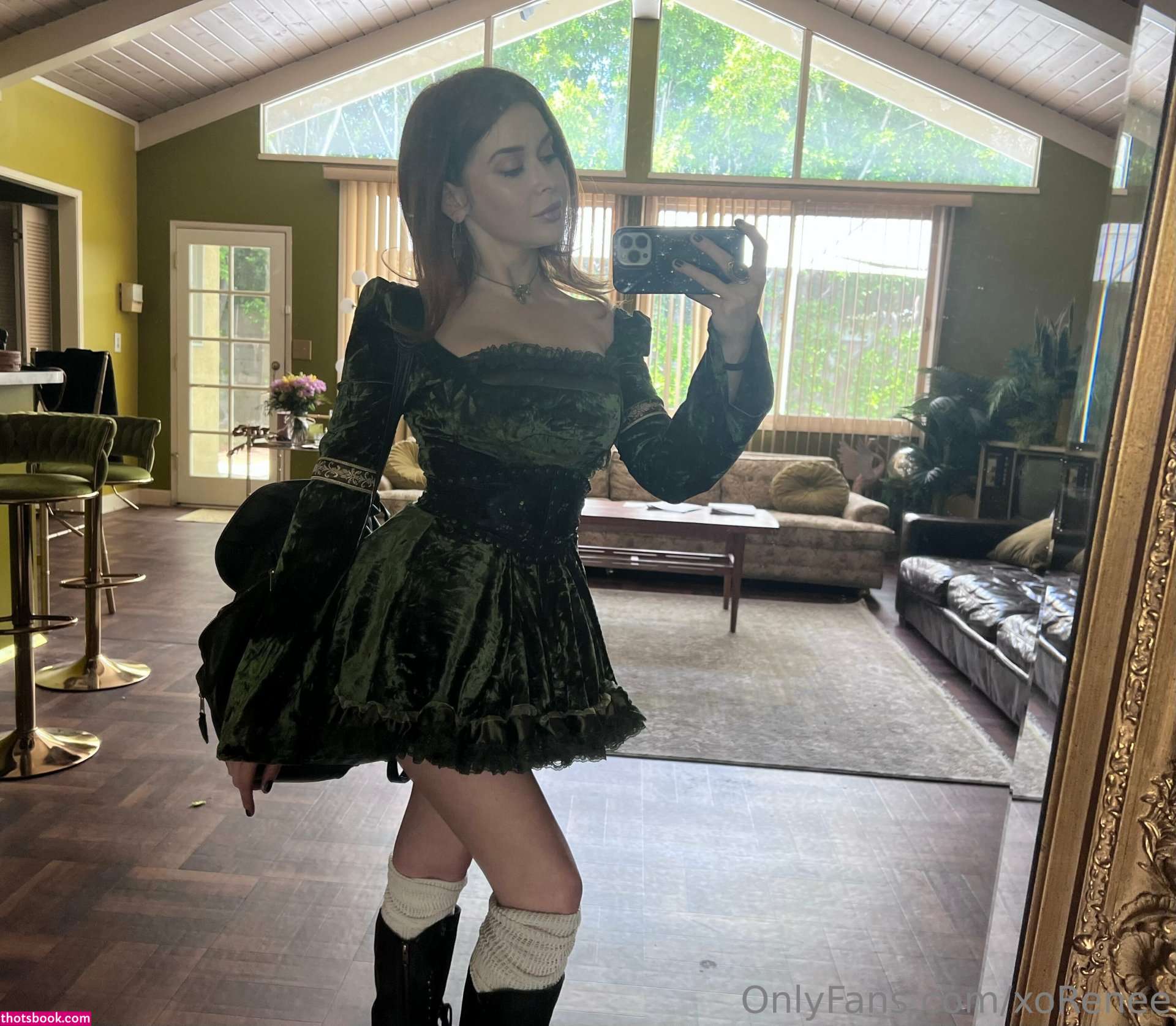 Renee Olstead OnlyFans Photos #15 197571