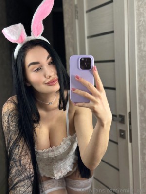emily aur emilyy ly Nude Leaks OnlyFans Photos #2