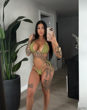 Valerie Cossette valeriec Nude Leaks OnlyFans Photos #18