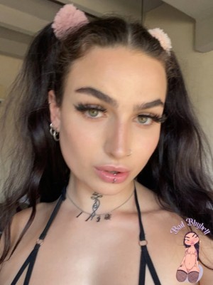 badbbybell Nude Leaks OnlyFans Photos #2
